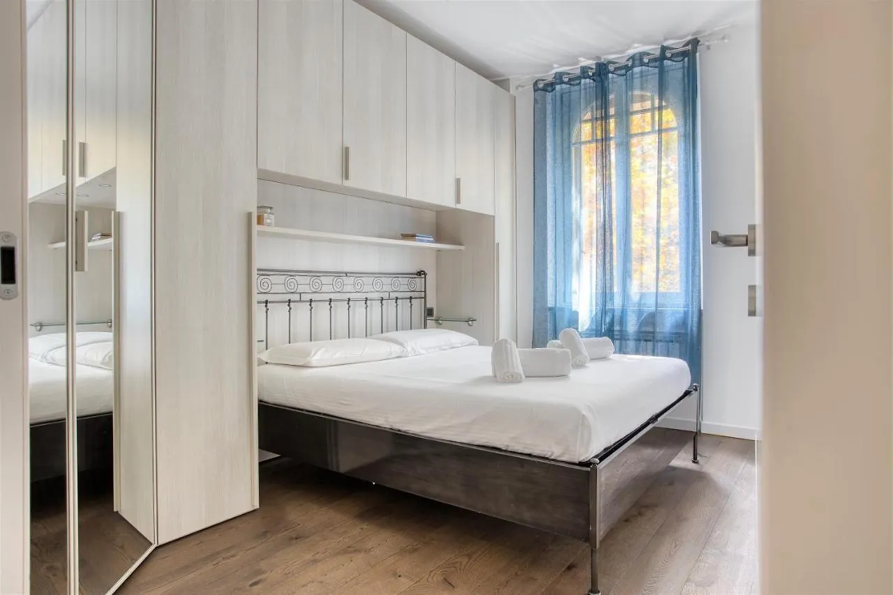 Joivy Superb 2Bed Flat With Balcony Apartment Milan