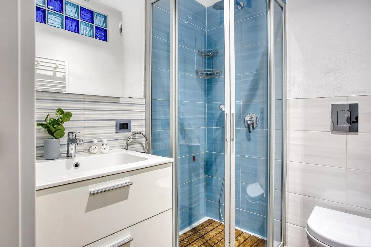 Apartmán Joivy Superb 2Bed Flat With Balcony Milán